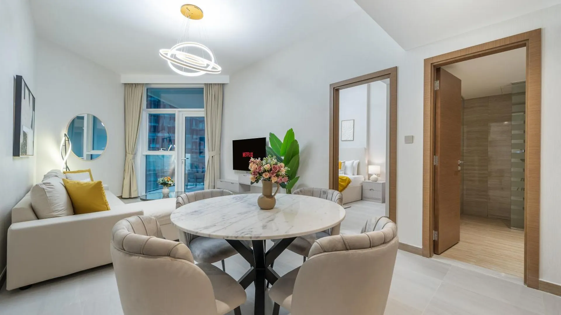 Chic Missoni 1Br At The Canal Dubai Lägenhet